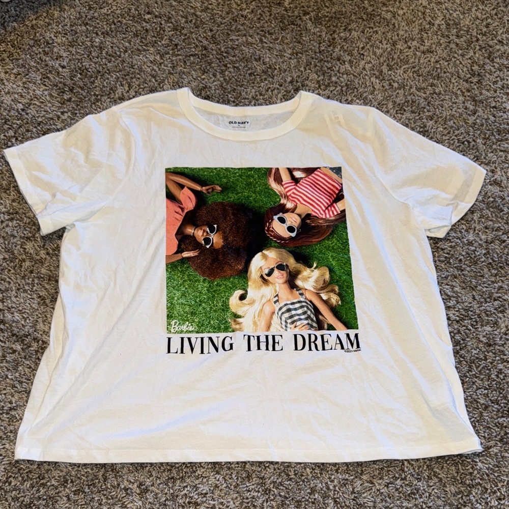 Old Navy White 'Living the Dream' Graphic Tee